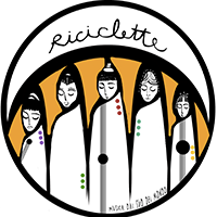 Le Riciclette sono  Giulia, Daniela, Federica, Nina e Francesca